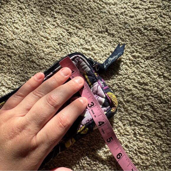 Vera Bradley Purple Floral Nightingale Wristlet Wallet Zipper Closure w/ Strap - Picture 9 of 10